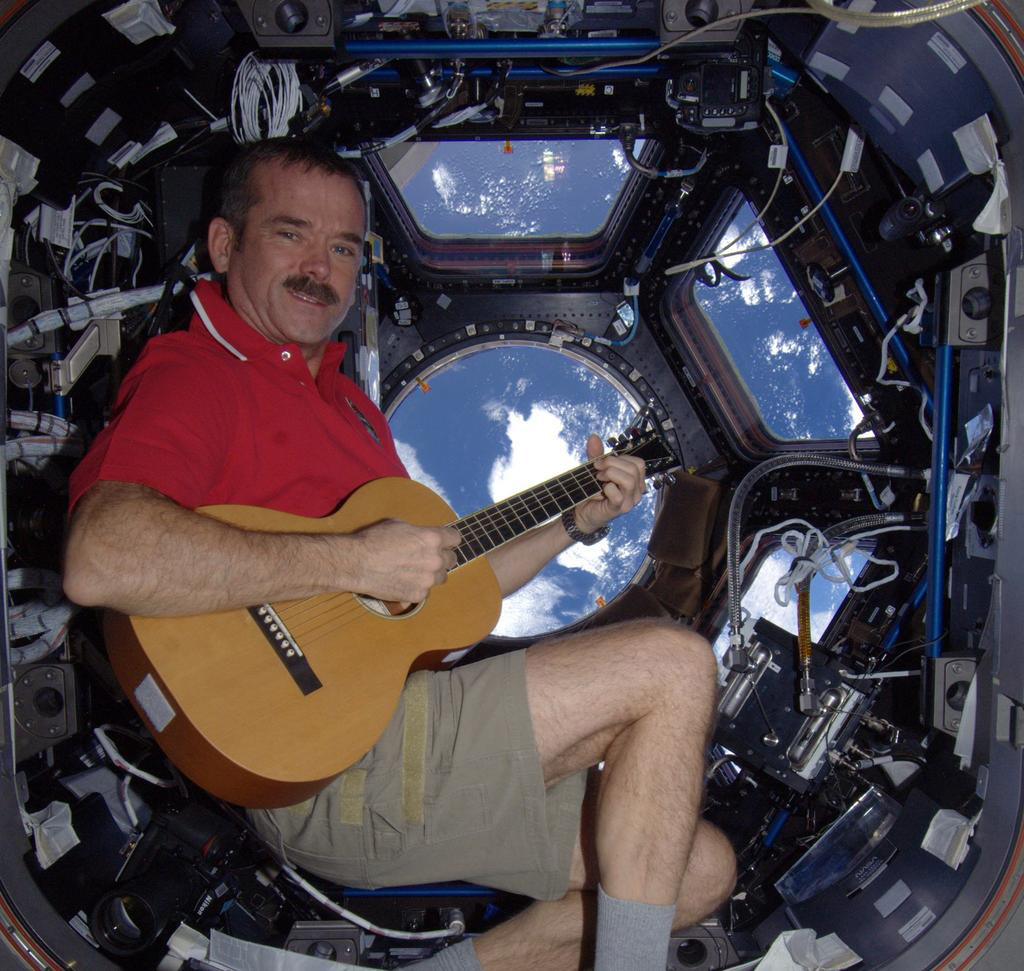 'Jewel in the Night': Video & Lyrics of 1st Original Song in Space